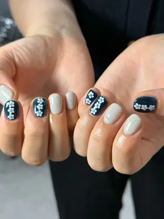 ネイル neouv所属・NEOUV_ mikuのネイルデザイン