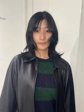 ミディアム ハイトーン/ネイル カナコ🫧のヘアスタイル