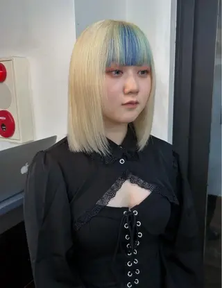 ミディアム カラー ハイトーンカラー ⭐️NAZUNAのヘアスタイル