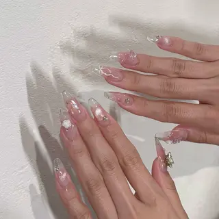 ネイル BONNIE所属・BONNIE MIKIのネイルデザイン
