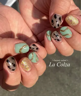 ネイル La Colzaのネイルデザイン