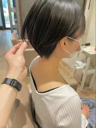 ショート ショート ボブ 梅田 木戸健人のヘアスタイル