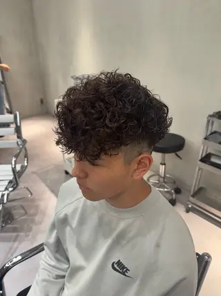 パーマ メンズ ブリーチ/パーマ特化 片平和寿のヘアスタイル