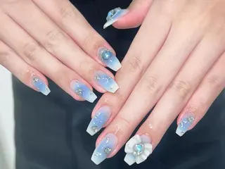 ネイル RICH GINZA NAIL SALON所属・Yu na💖🎀のネイルデザイン