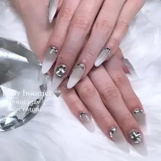 ネイル Kobayashi Komugiのネイルデザイン