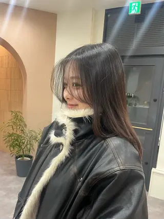 ミディアム 似合わせカット🌼 沙奈のヘアスタイル