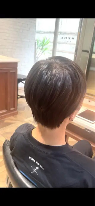 ショート カラー BEBE所属・ご新規様限定 透明感カラーKANAのヘアスタイル