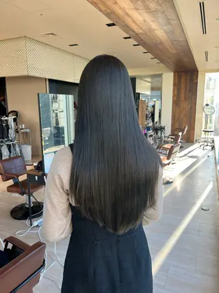 カラー yuka 🫦✨のヘアスタイル