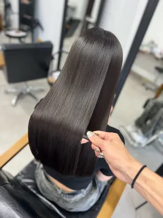 ロング hair salon darts所属・髪質改善/美髪ケア ✨岡野右京のヘアスタイル