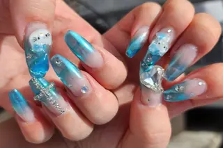 ネイル 💜bora .のネイルデザイン