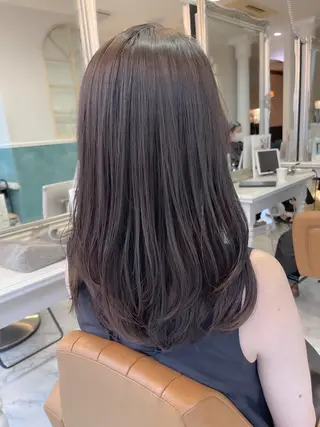 ロング カラー ヘアアレンジ 佐々木 シホミのヘアスタイル