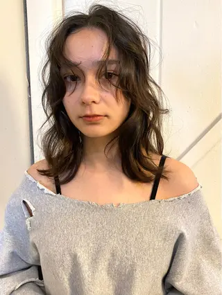 ミディアム カラー 森貴裕/ベージュ/ パーマ/オリーブのヘアスタイル