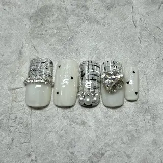 ネイル REVE 🌺yuina🌺のネイルデザイン