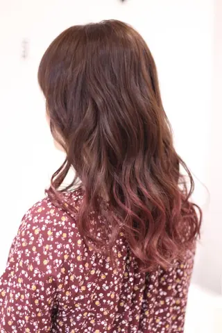 ロング カラー 松吉 純平のヘアスタイル