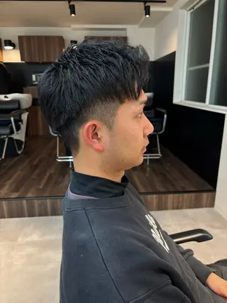 メンズ フェザーパーマ/韓国 /メンズカット保立のヘアスタイル