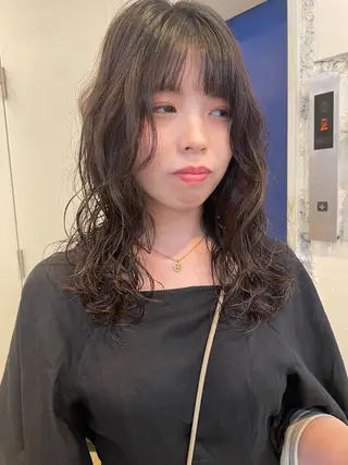 ミディアム パーマ レイヤー/似合わせ TAKUYAのヘアスタイル