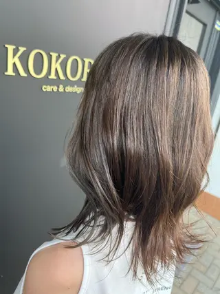 カラー 艶髪🥣透明感カラー 🫧前田奈津実のヘアスタイル