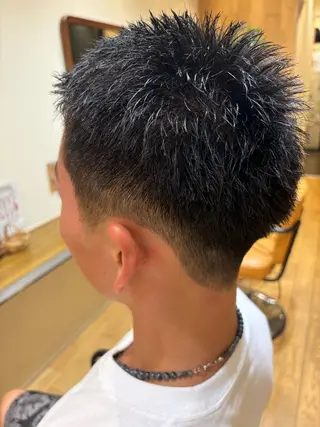 ショート メンズ おもだか　がく /レディースカットのヘアスタイル