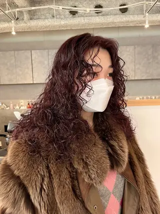 セミロング パーマ 桃果 momokaのヘアスタイル