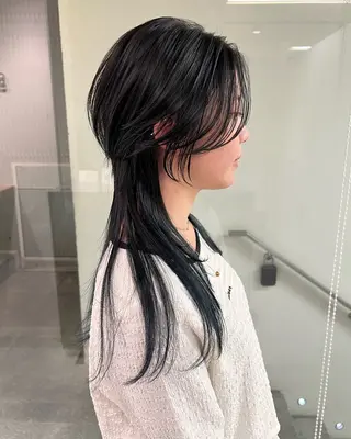 ロング TOMOYAレイヤー ブリーチ縮毛矯正のヘアスタイル