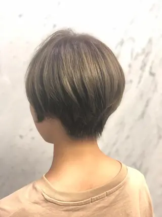 ショート カラー ✨髪質改善ストレート ×ミニボブ✨萩原　翼のヘアスタイル