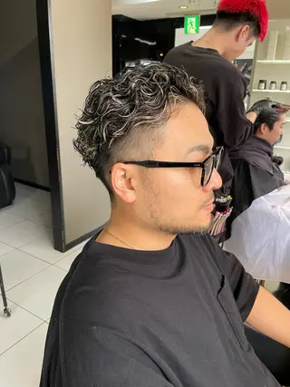 ショート カラー パーマ メンズ 🔥お値段以上🔥 メンズ特化たかひろのヘアスタイル