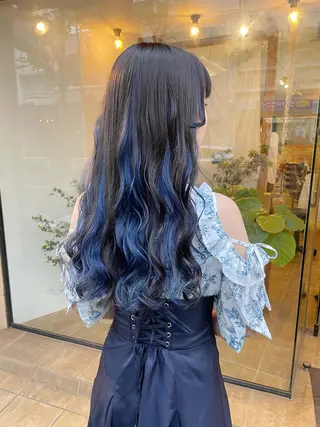 ロング カラー ヘアアレンジ にいた　かづしげのヘアスタイル
