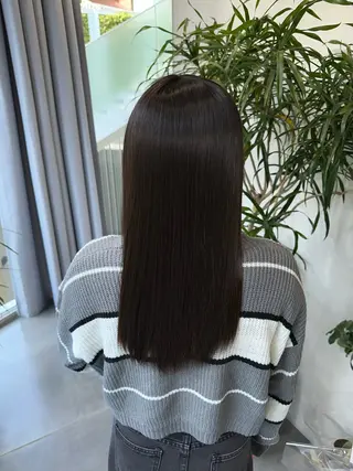 セミロング Wisteria所属・美髪特化✨ 伊織✨縮毛矯正✨のヘアスタイル