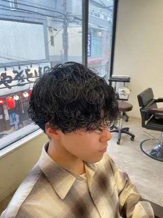 パーマ メンズ 🔵RIKU🟢 髪質改善/縮毛矯正のヘアスタイル