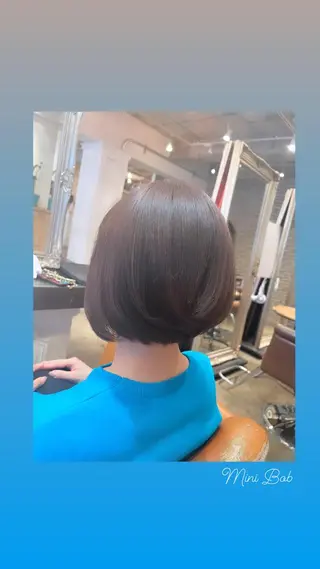 ショート カラー ハイライト/インナー /ブリーチ/レイヤーのヘアスタイル