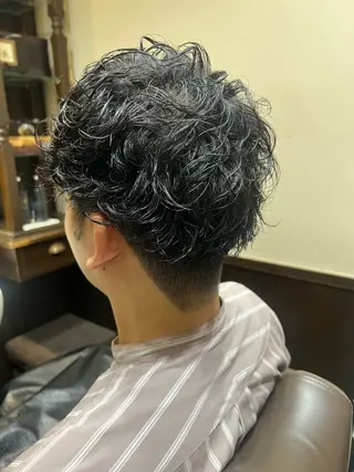ショート パーマ 圓子 快のヘアスタイル