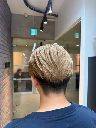 ショート カラー 吉川 慶斗のヘアスタイル