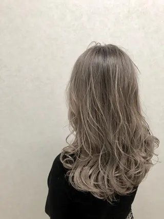 ミディアム カラー 粕川 達哉のヘアスタイル