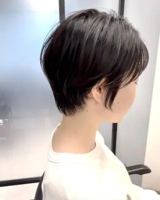 ショート ショートヘア、ボブ こやさん　コヤマのヘアスタイル