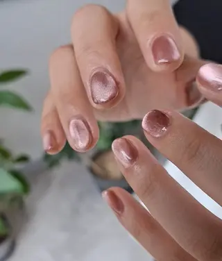 ネイル KURONOSUHAIRDESIGN所属・岡林 えりのネイルデザイン