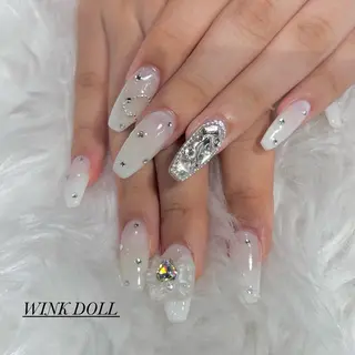 ネイル WINK DOLL所属・WINK DOLL 🌹MIRAIのネイルデザイン