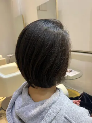 ミディアム SUR    QUATRE所属・宮前 尋のヘアスタイル