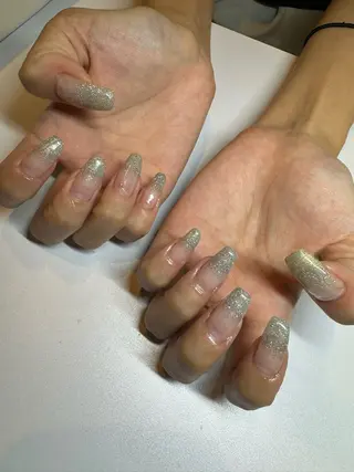 ネイル 濱岡 咲のネイルデザイン