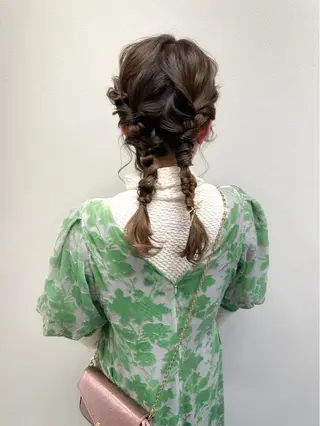 ロング カラー ヘアアレンジ autre所属・大久保 ひでなりのヘアスタイル