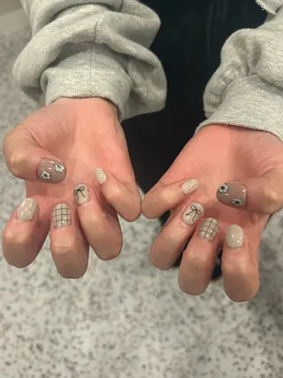 ネイル 小松 千冬snazzyのネイルデザイン