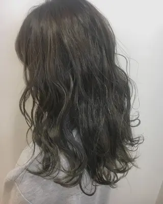 ミディアム カラー 永井 大希のヘアスタイル
