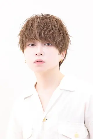 ショート カラー パーマ メンズ 💎ブリーチ/パーマ /新宿/モリオのヘアスタイル