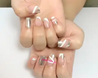 ネイル y' sのネイルデザイン