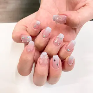 ネイル Kira-ra所属・Kira-ra💎 KIRARIのネイルデザイン