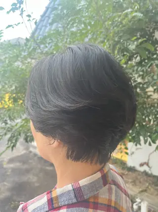 ショート NeoestLog by あんくるトム所属・ゆうき/触りたくなる 美髪にしますのヘアスタイル