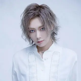 ミディアム カラー ヘアアレンジ メンズ CORE所属・横部 絵美のヘアスタイル