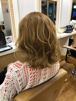 ミディアム カラー omocha hair salon所属・大嶋 伸吾のヘアスタイル