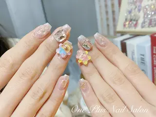 ネイル 小林 リリのネイルデザイン