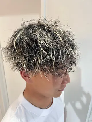 カラー パーマ メンズ SHARE  SALON monloulou+plus所属・メンズパーマ 桐山 琉輝のヘアスタイル