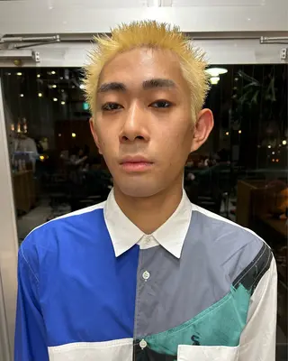 メンズ 柔らかいオリーブ🍃 カラーNatsumiのヘアスタイル